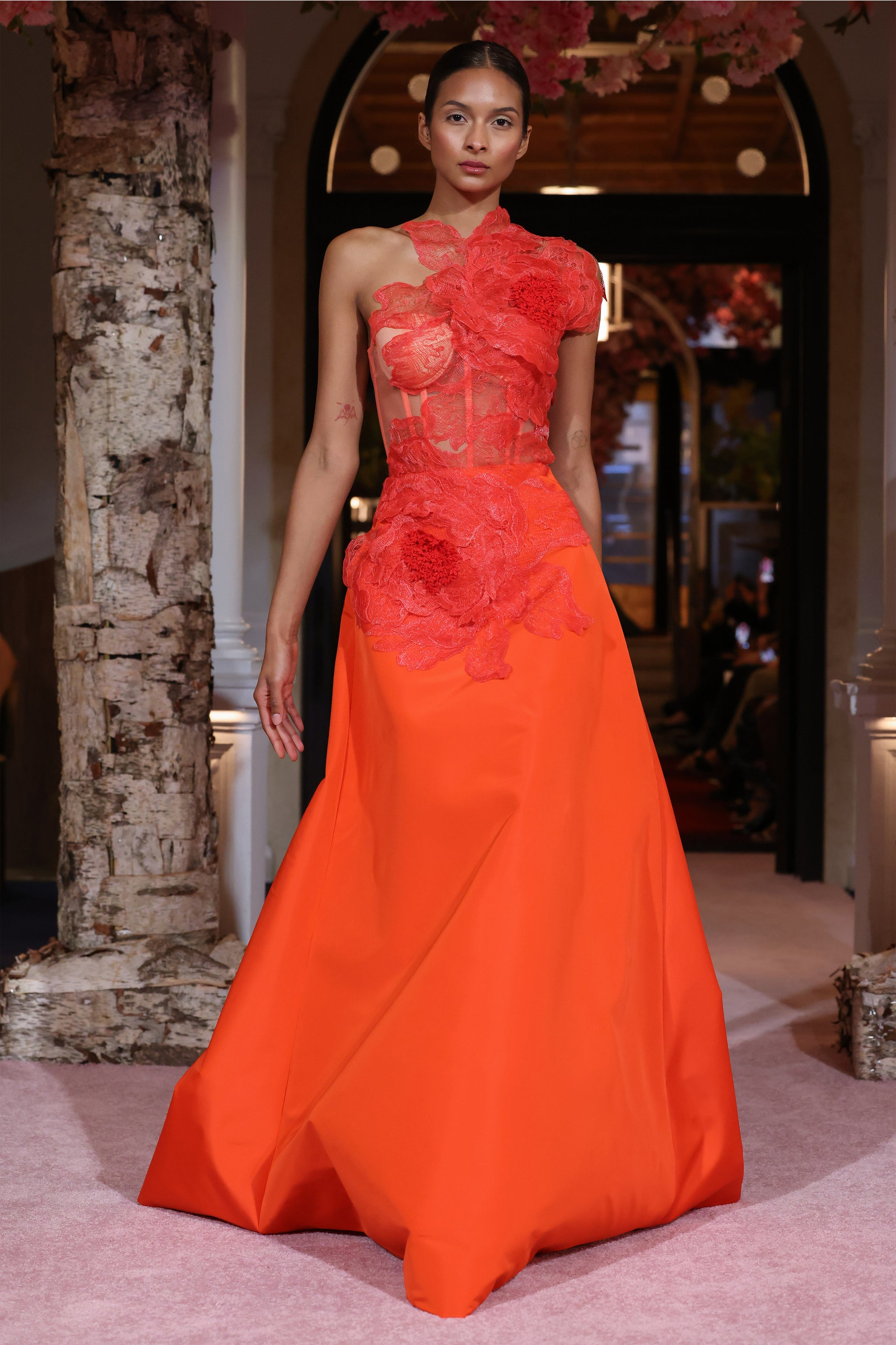 Designer Evening Gowns: Spring 2025 Collection Nardos Designer Evening Gowns: Spring 2025 Collection Nardos